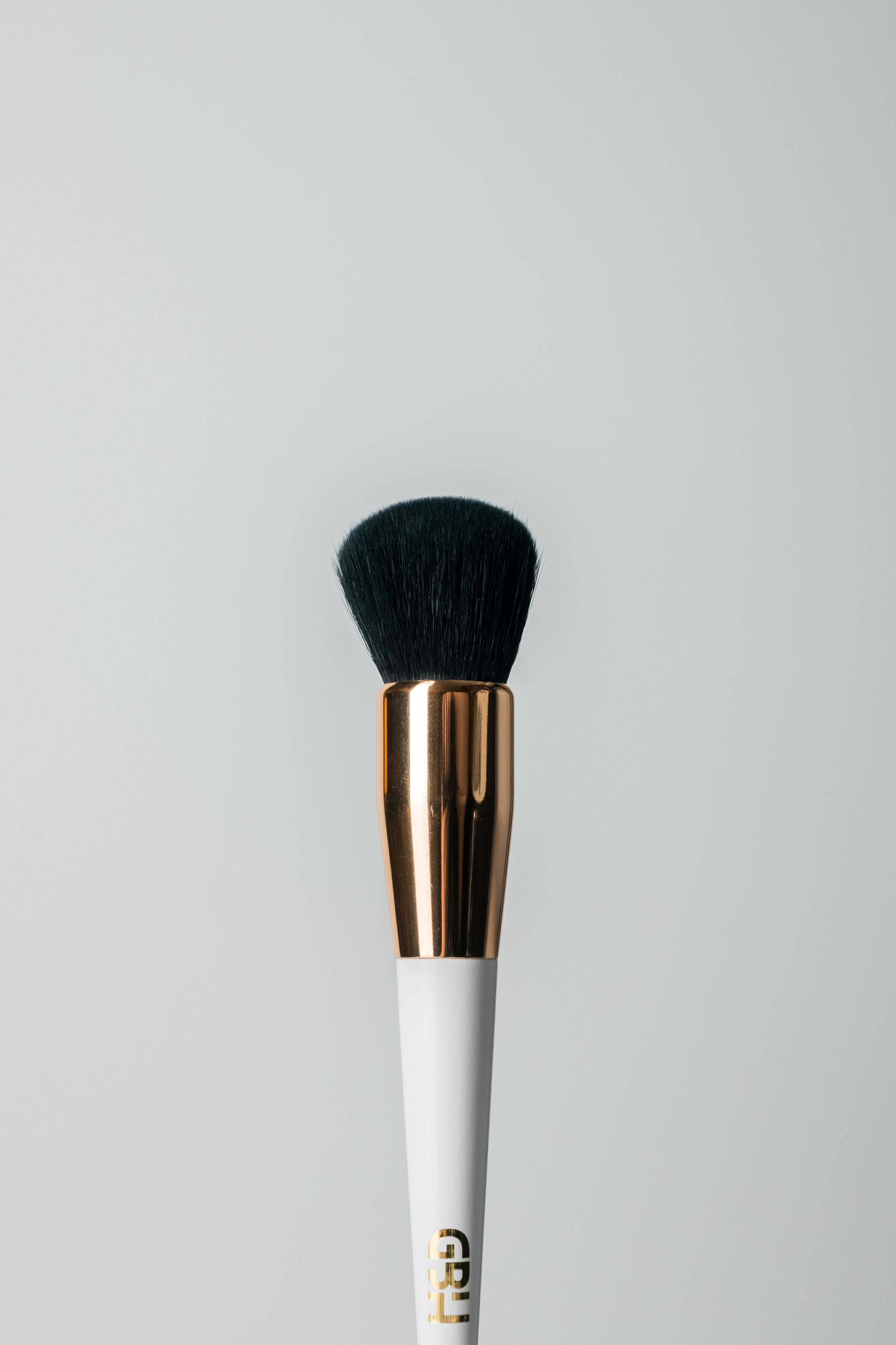 Cream Foundation Brush (F2)